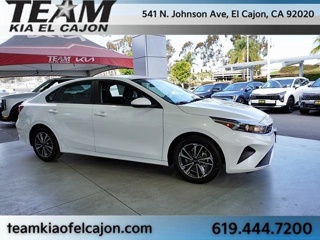 Certified 2024 Kia Forte LXS image 9