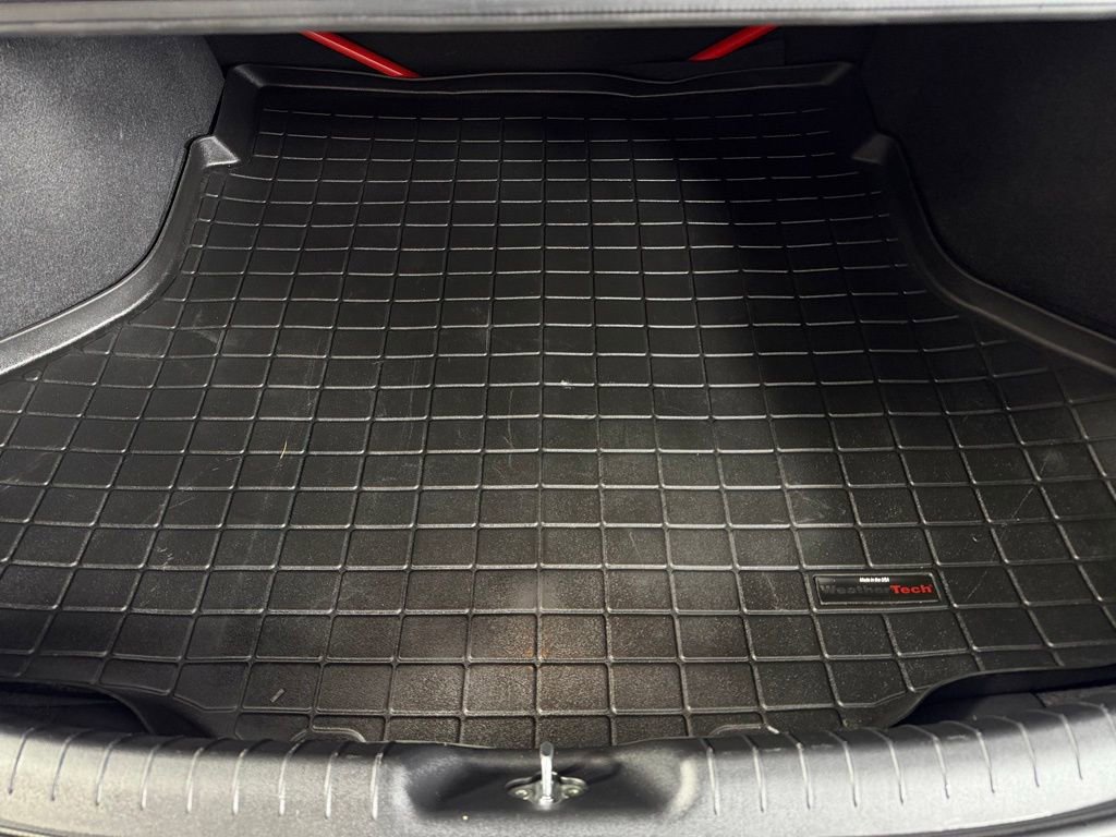 Used 2022 Hyundai Elantra N FWD image 30