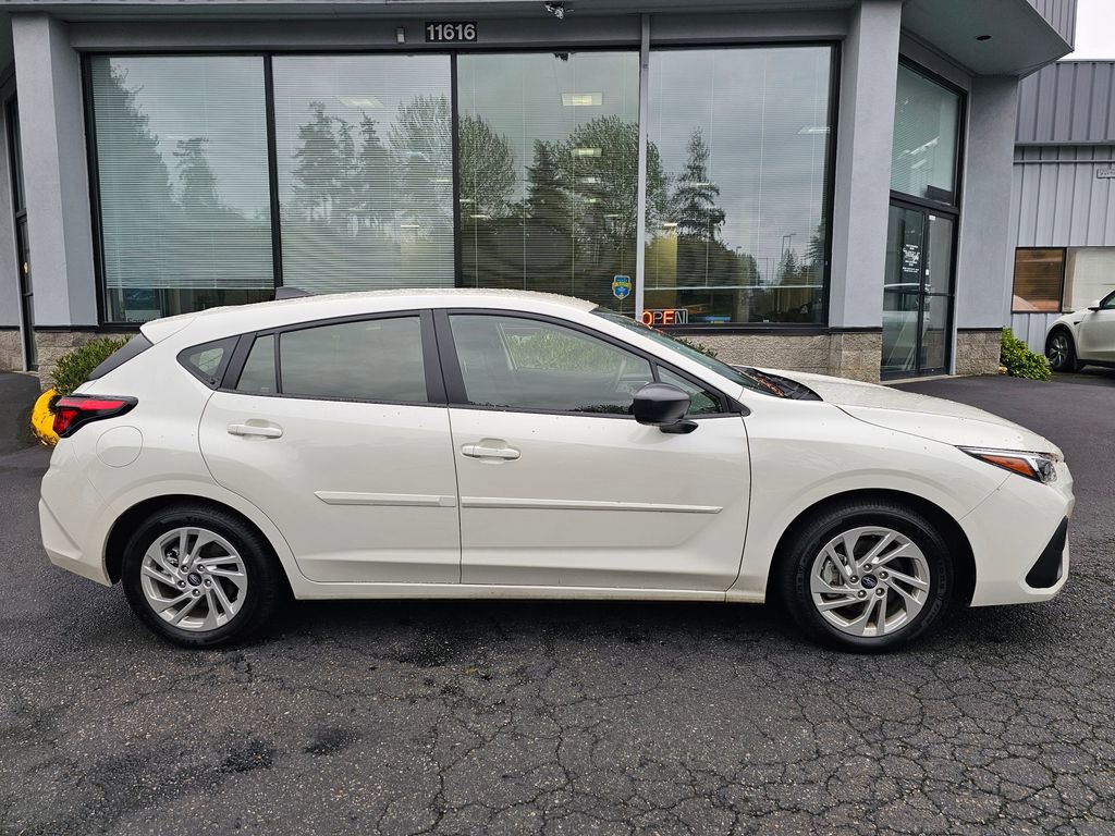 Certified 2025 Subaru Impreza 2.0i image 8