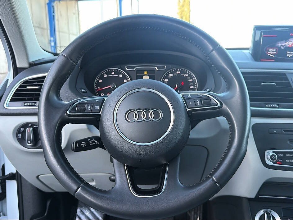 Used 2015 Audi Q3 2.0T Premium Plus AWD/4WD image 7