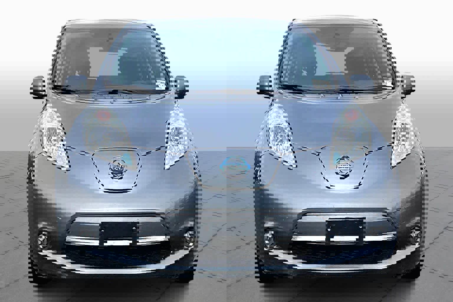 Used 2015 Nissan Leaf S w/ Charge Package image 3