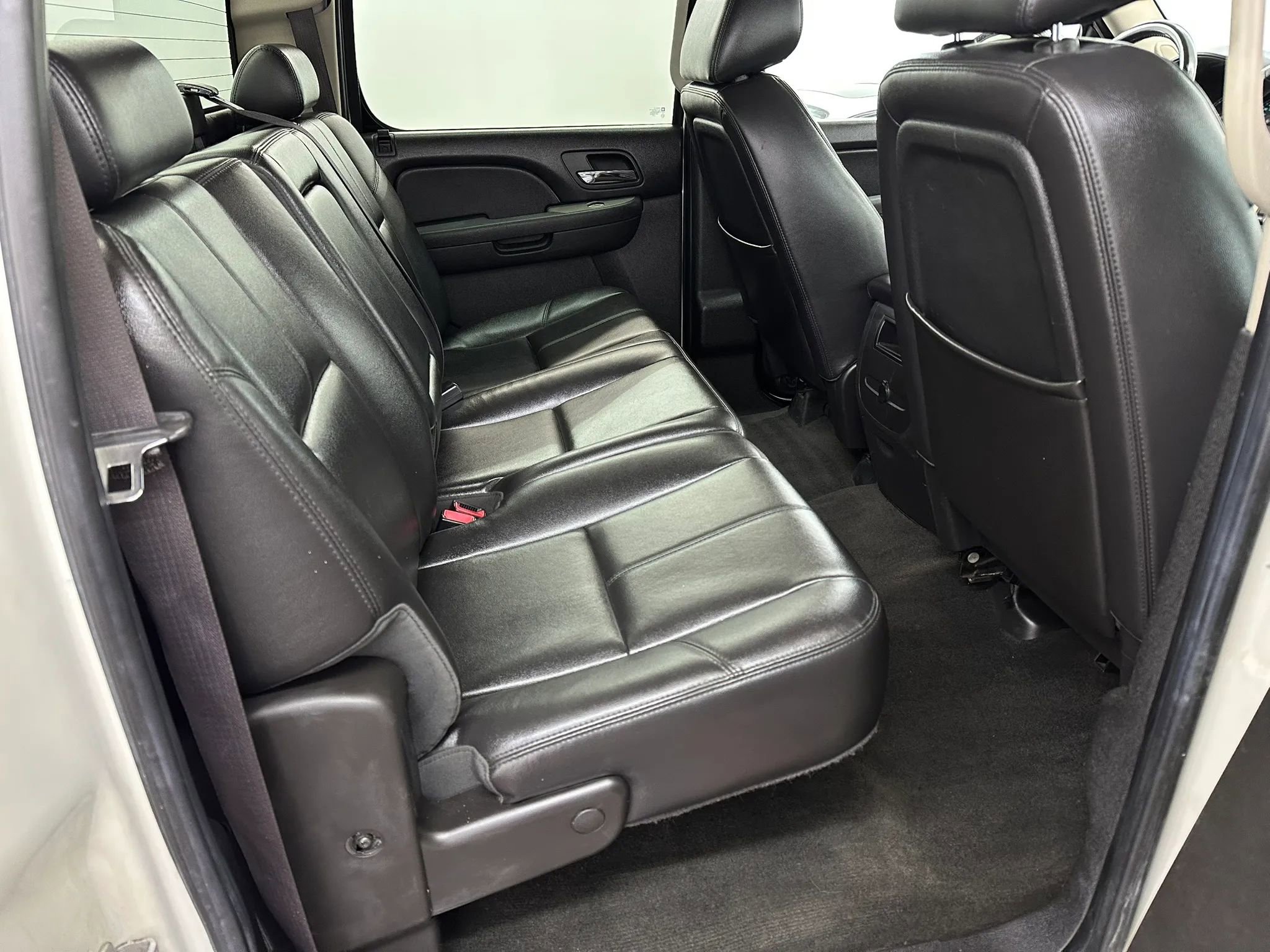 Used 2012 Chevrolet Silverado 1500 LTZ AWD/4WD image 18