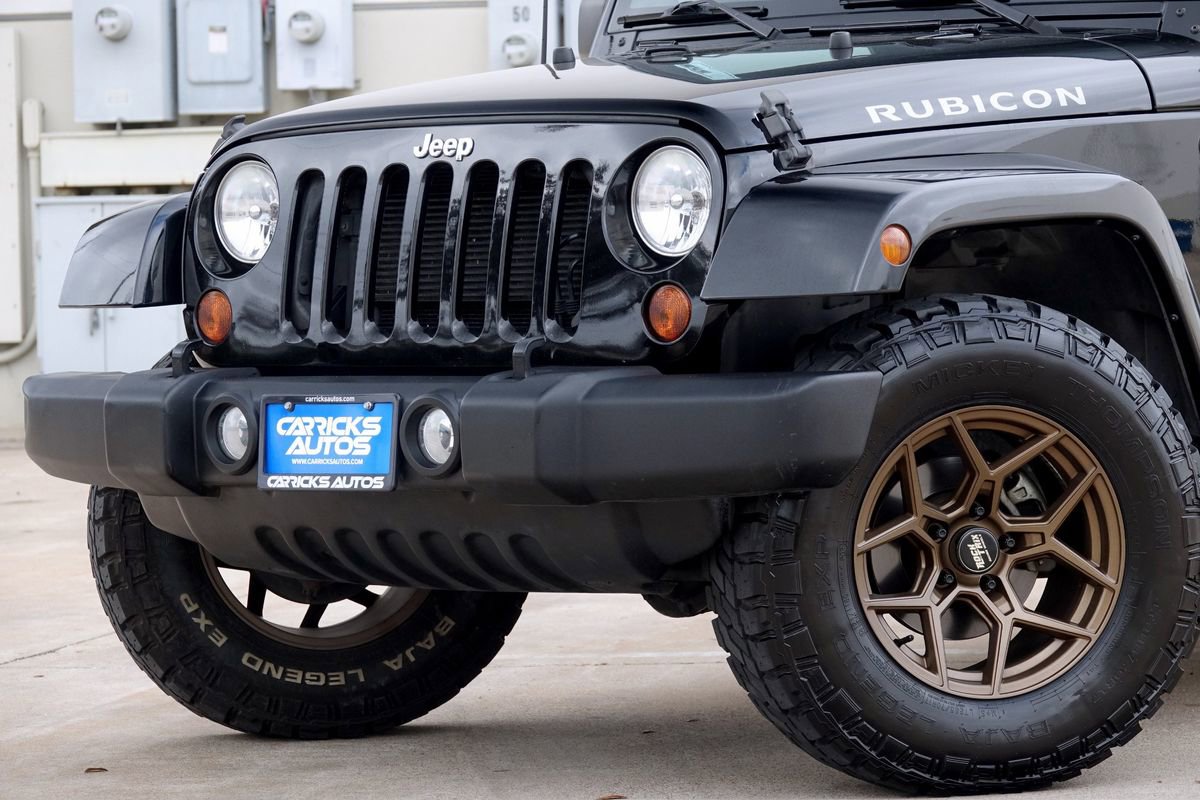 Used 2013 Jeep Wrangler Unlimited Rubicon w/ Connectivity Group image 20