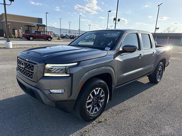 Used 2024 Nissan Frontier SL w/ Technology Package image 3