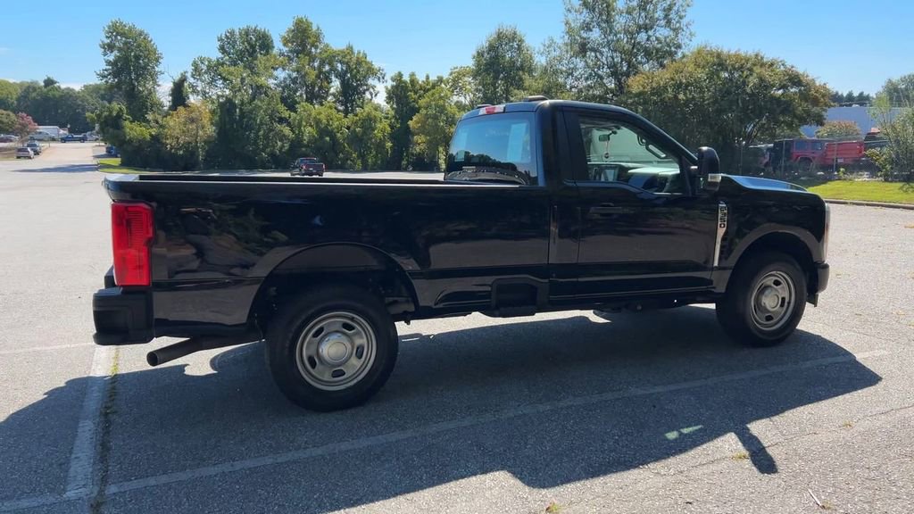 Used 2024 Ford F350 XL w/ Camper Package image 12