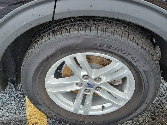 Certified 2023 Ford Explorer XLT RWD image 8