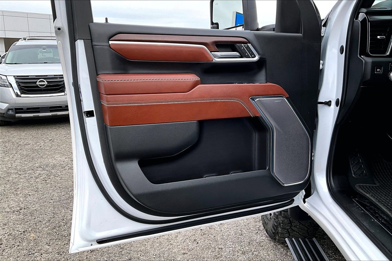 Used 2024 GMC Sierra 2500 Denali Ultimate image 18