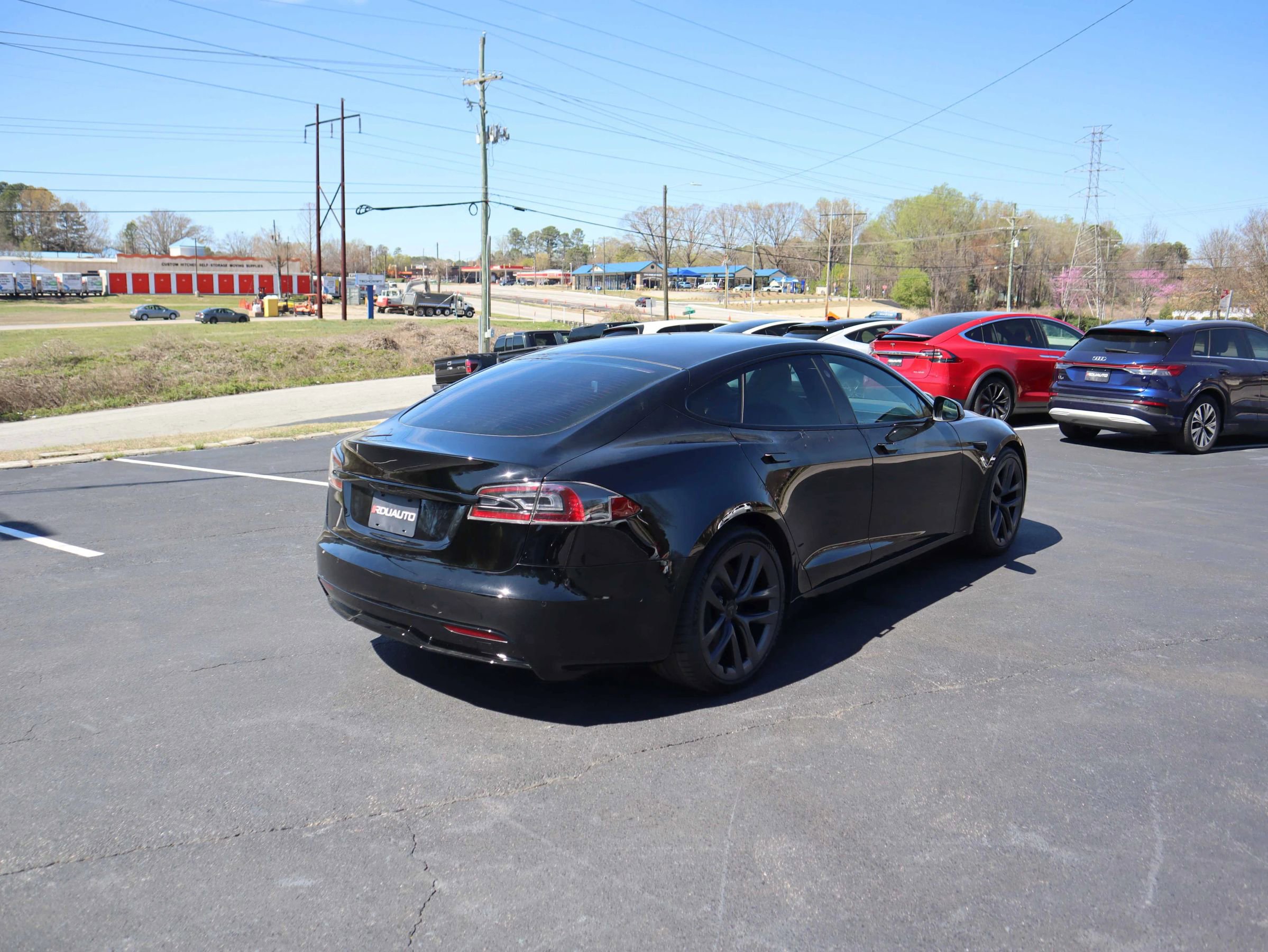 Used 2022 Tesla Model S image 10