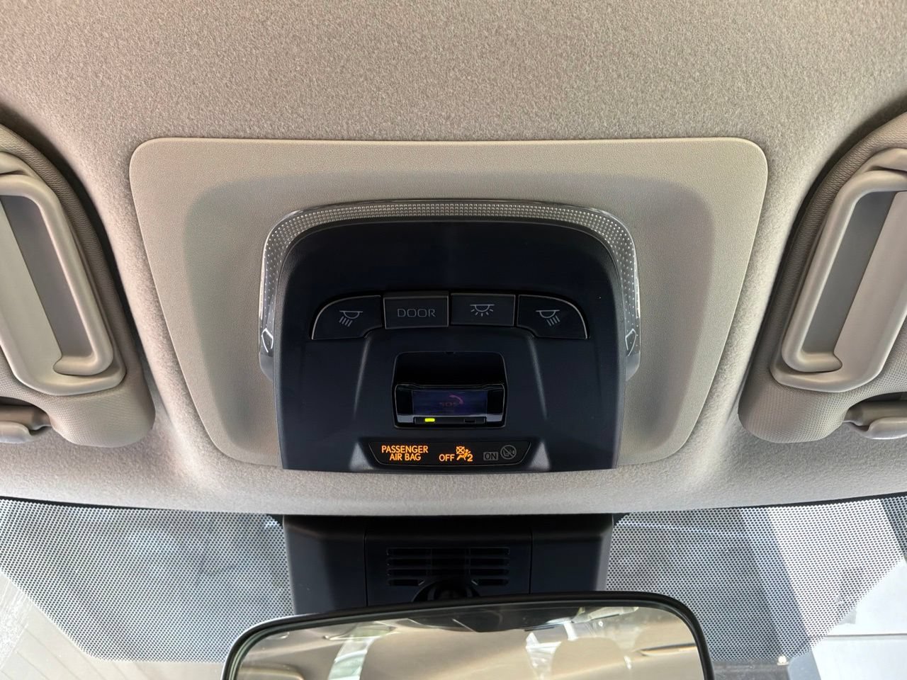 Used 2025 Toyota Corolla LE FWD image 16