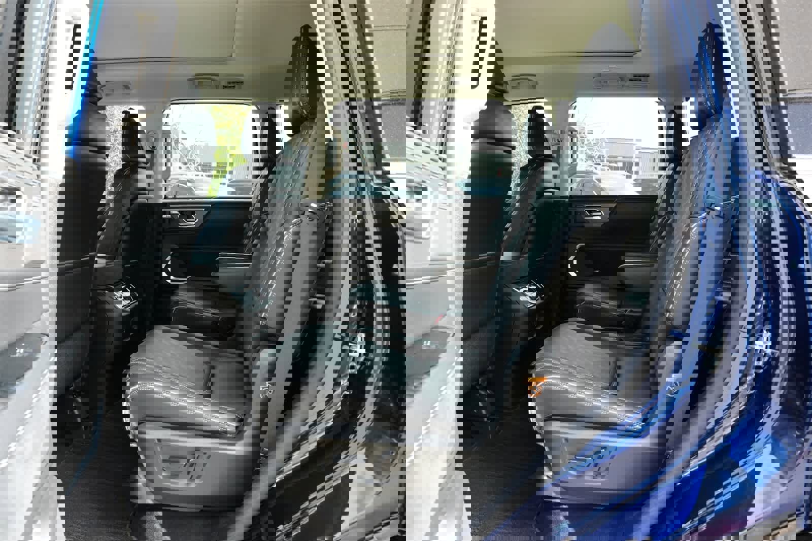 New 2025 INFINITI QX80 Luxe w/ Cargo Package image 19