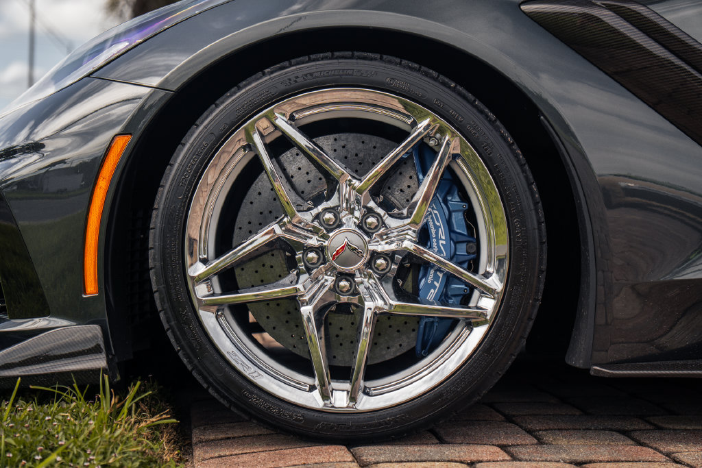 Used 2019 Chevrolet Corvette ZR1 RWD image 15