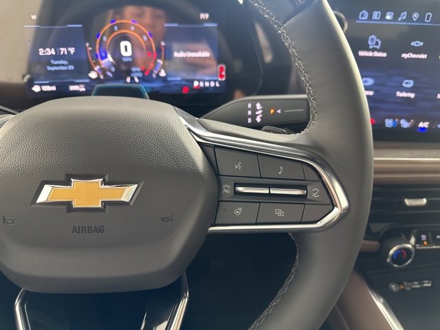 New 2026 Chevrolet Suburban High Country image 18