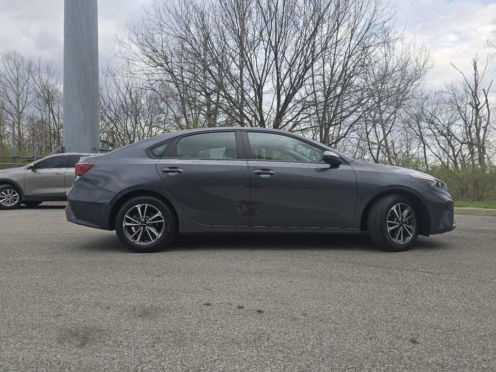 Used 2024 Kia Forte LXS image 13