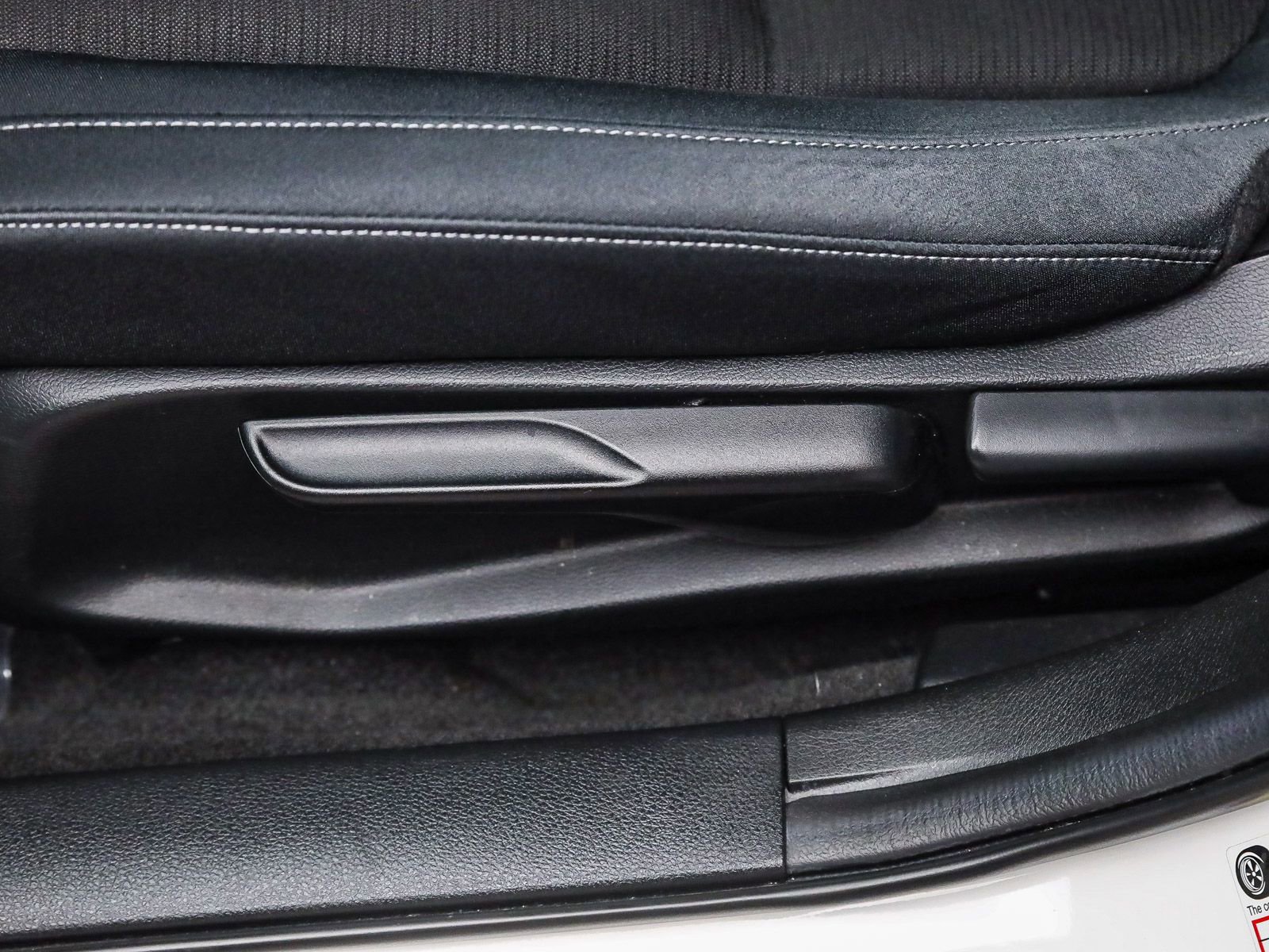 Used 2019 Honda Insight EX image 21