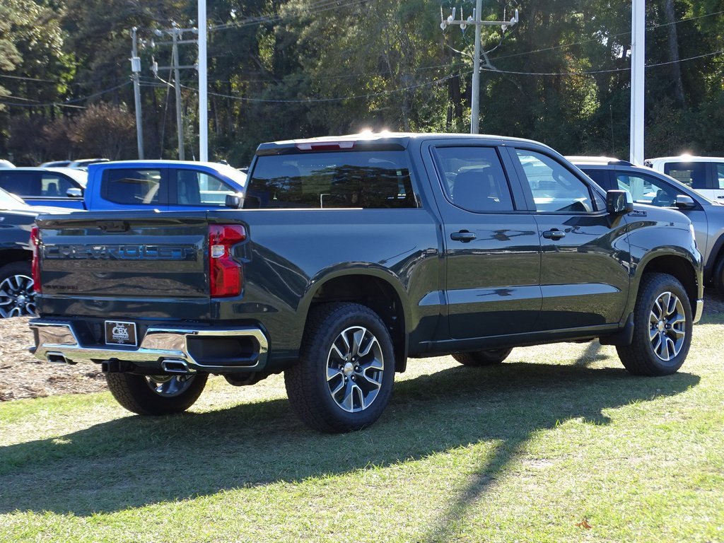 New 2026 Chevrolet Silverado 1500 LT w/ Z71 Off-Road Package image 3
