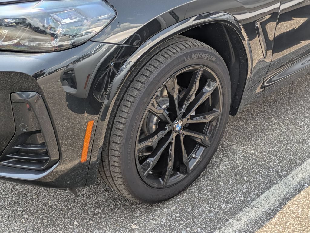 Used 2024 BMW X3 sDrive30i w/ Premium Package w/ZPA RWD image 6