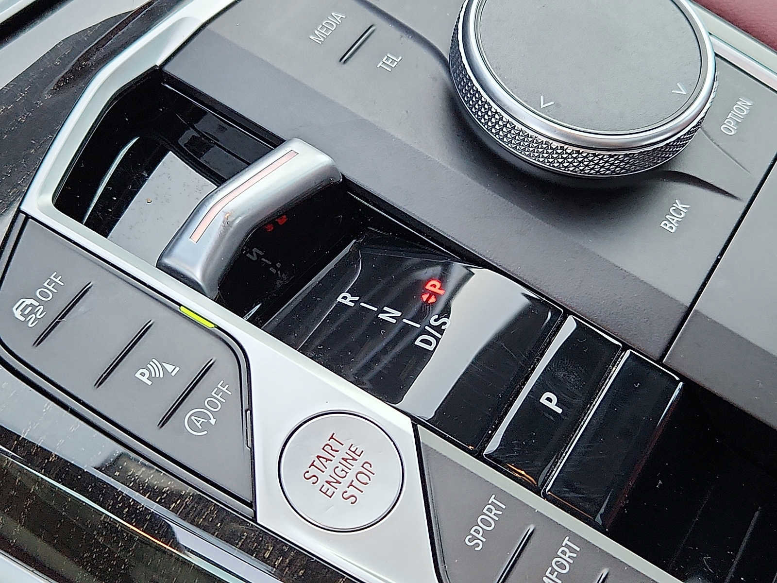 Certified 2024 BMW 330i xDrive Sedan w/ Convenience Package image 14