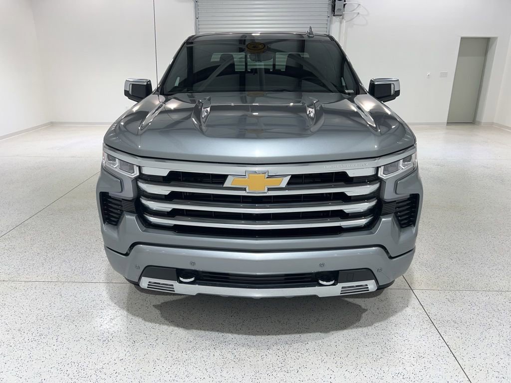 New 2025 Chevrolet Silverado 1500 High Country image 8