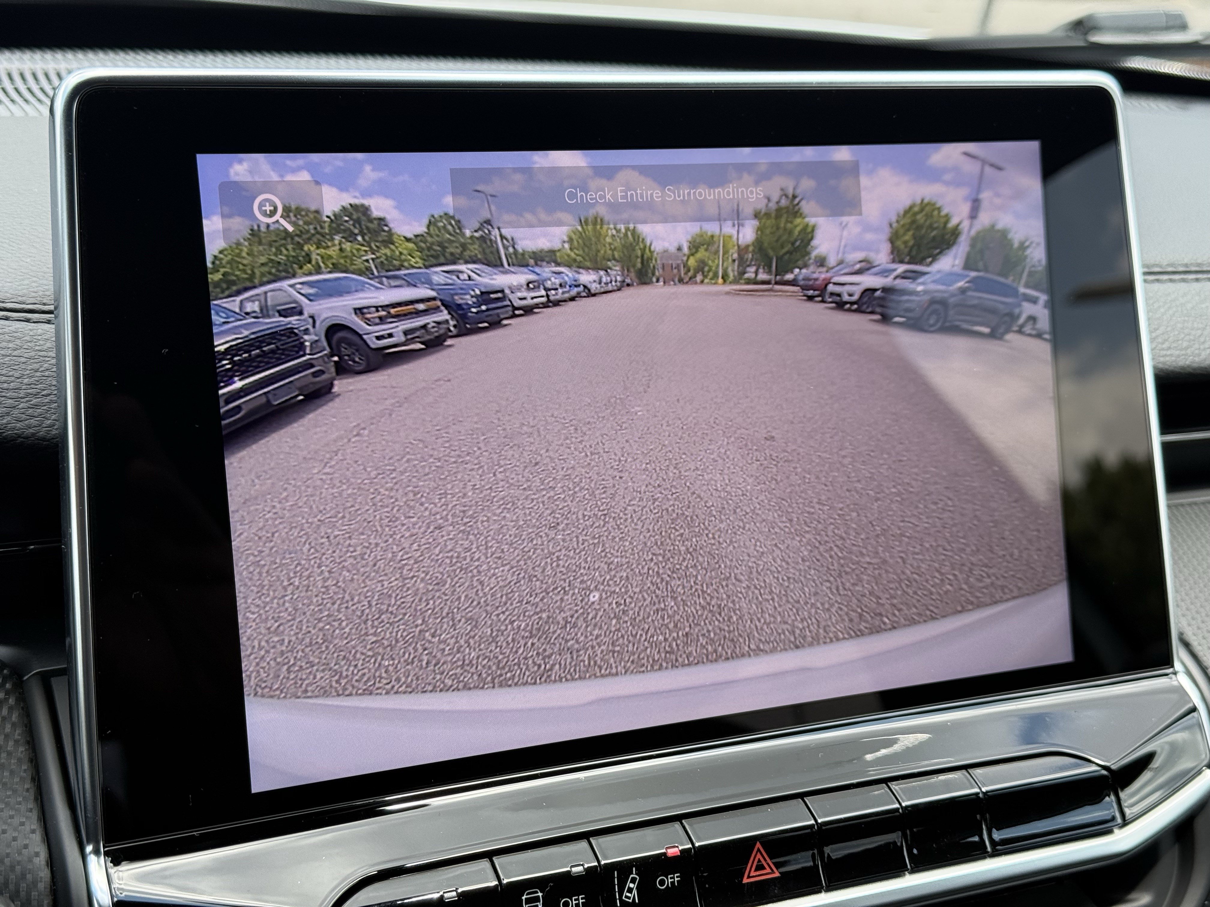 New 2026 Jeep Compass Latitude AWD/4WD image 24