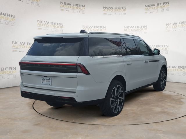 New 2026 Lincoln Navigator L Reserve image 35