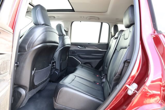 Used 2022 Jeep Grand Cherokee Limited 4xe w/ Luxury Tech Group II AWD/4WD image 29