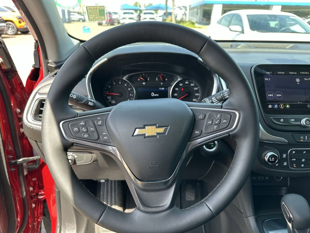 Used 2024 Chevrolet Equinox LT FWD image 21