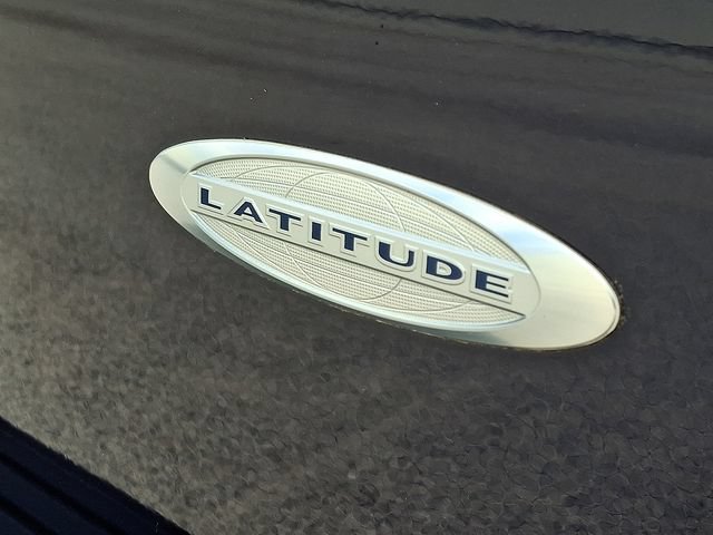 Used 2014 Jeep Compass Latitude AWD/4WD image 28