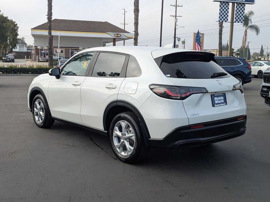Certified 2023 Honda HR-V LX image 17