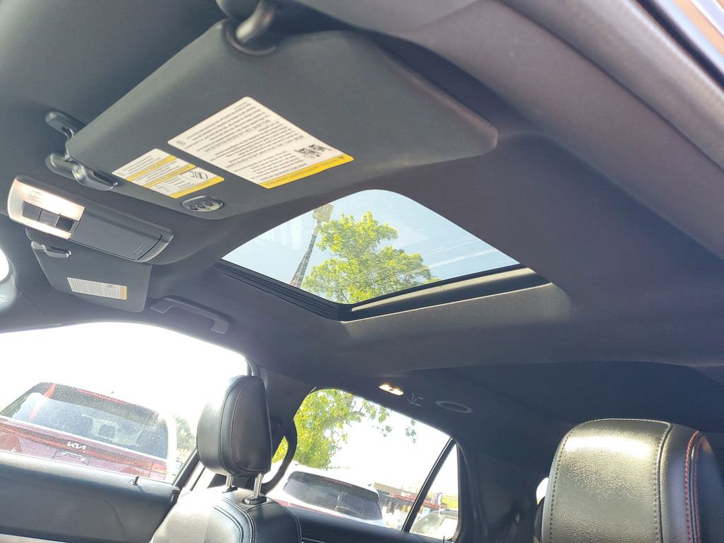 Used 2019 Ford Explorer Sport w/ Equipment Group 401A AWD/4WD image 11