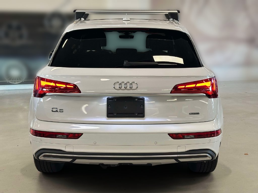 Used 2023 Audi Q5 2.0T Premium w/ Convenience Package AWD/4WD image 5