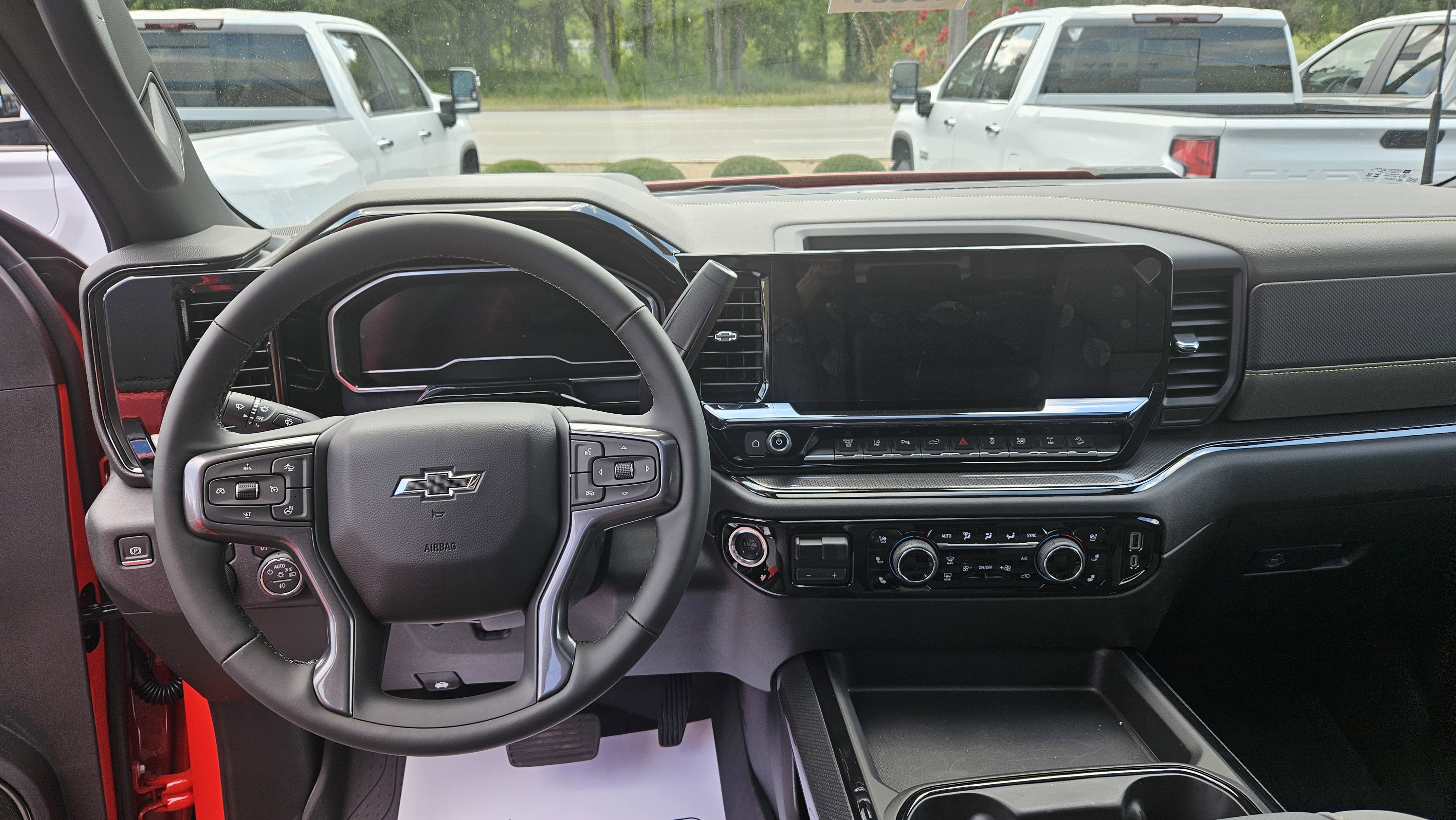 New 2025 Chevrolet Silverado 2500 ZR2 w/ Technology Package image 13