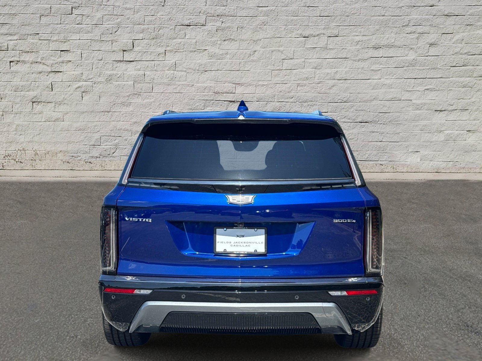 Certified 2026 Cadillac Vistiq Sport w/ LPO, Floor Liner Package AWD/4WD image 4