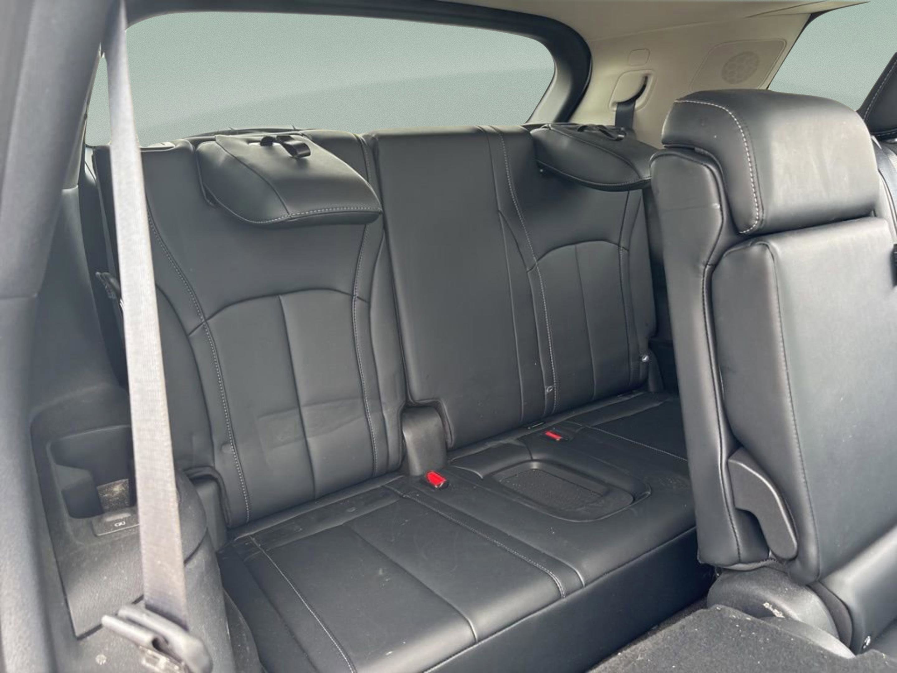 Used 2023 INFINITI QX60 Pure image 34