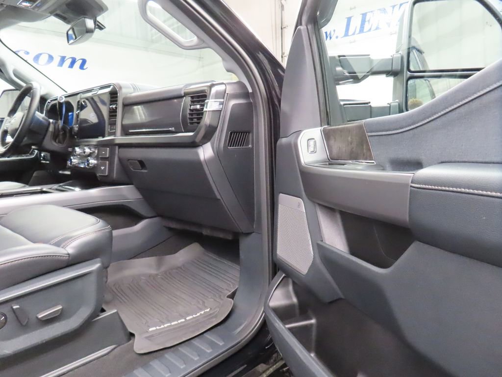 Used 2026 Ford F350 Lariat w/ Lariat Ultimate Package AWD/4WD image 33
