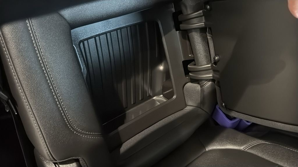 Used 2021 Chevrolet Silverado 1500 RST image 16