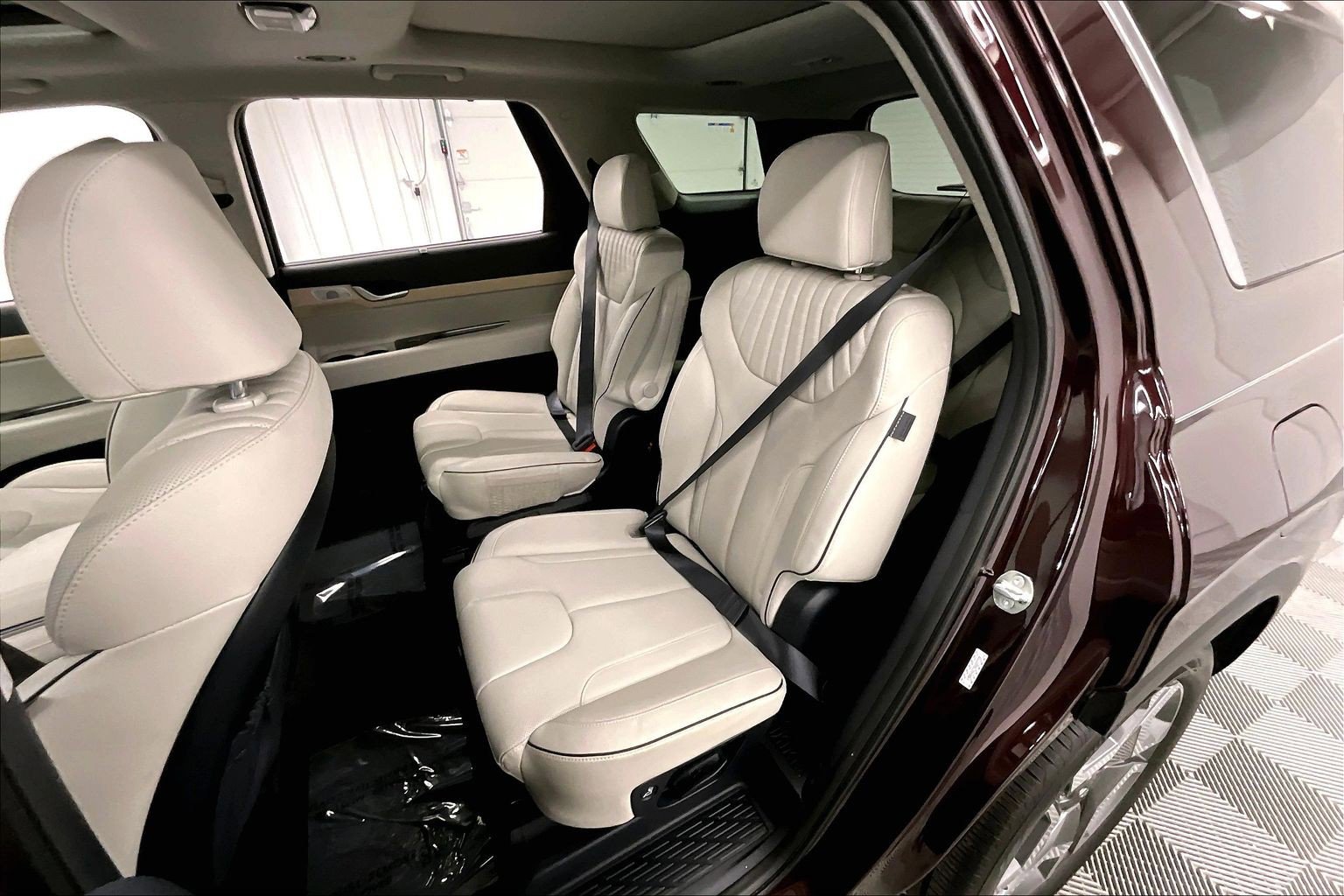 Used 2024 Hyundai Palisade Limited FWD image 24
