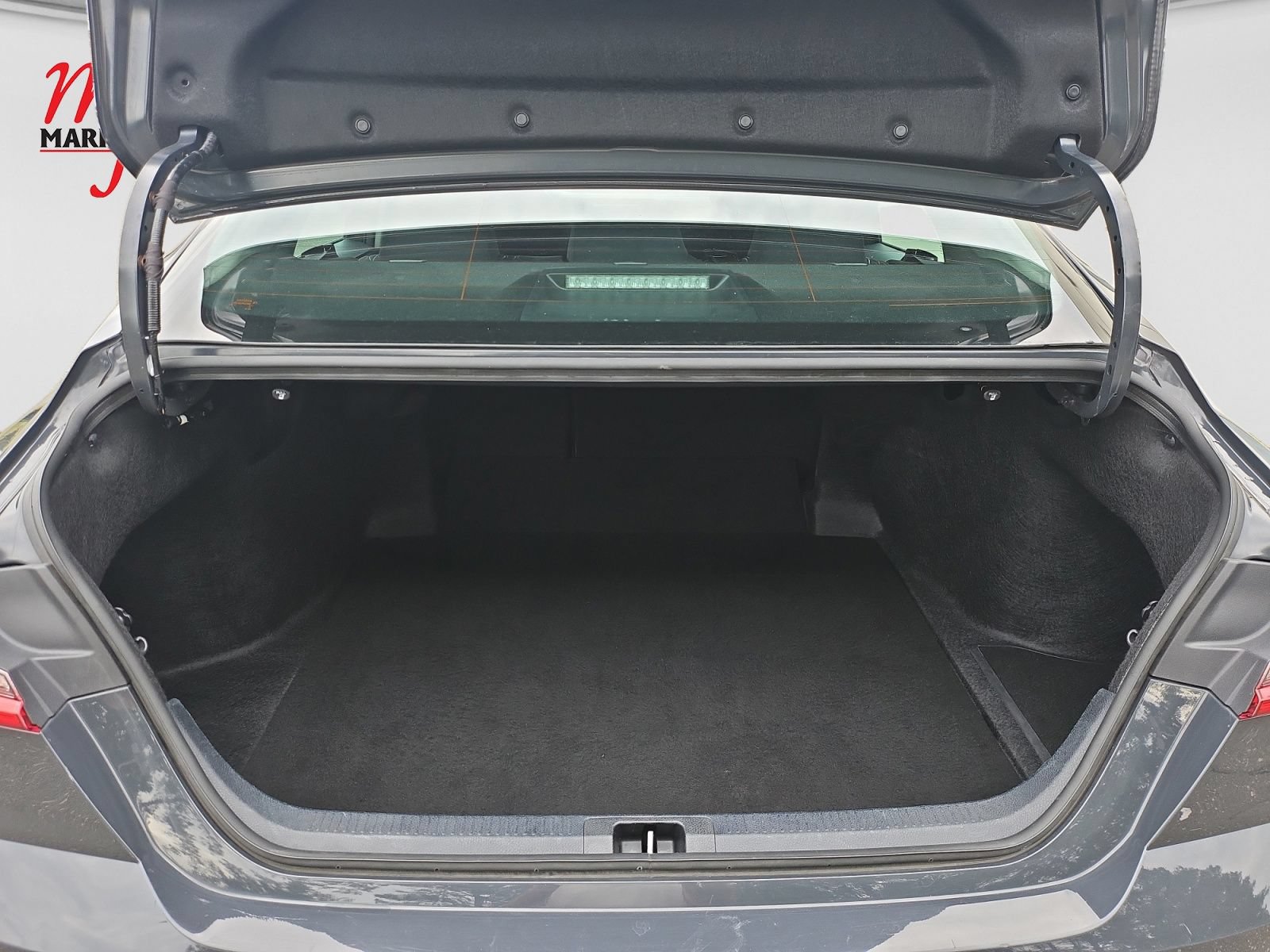 Used 2025 Toyota Camry LE FWD image 19