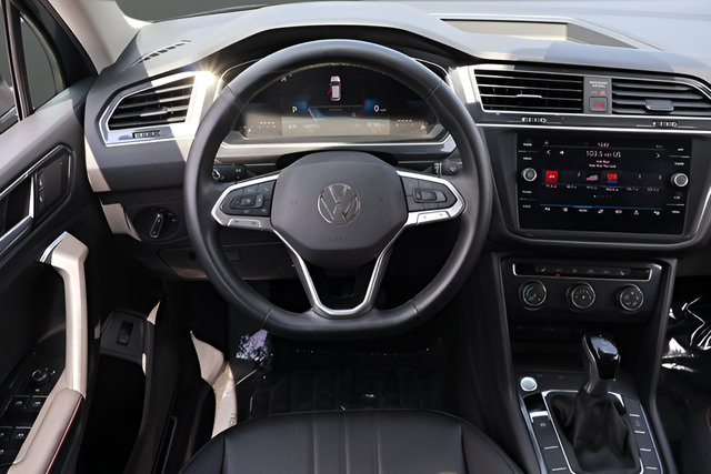 Certified 2024 Volkswagen Tiguan Wolfsburg Edition FWD image 14