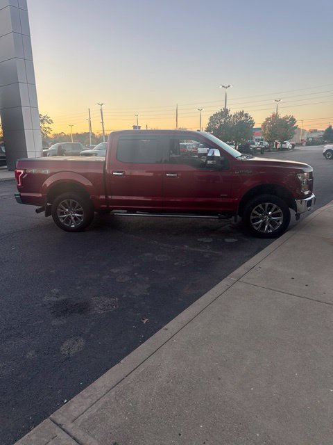 Used 2016 Ford F150 XLT w/ Equipment Group 302A Luxury AWD/4WD image 5