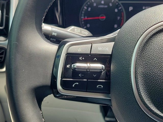 Used 2021 Kia Sorento S image 20