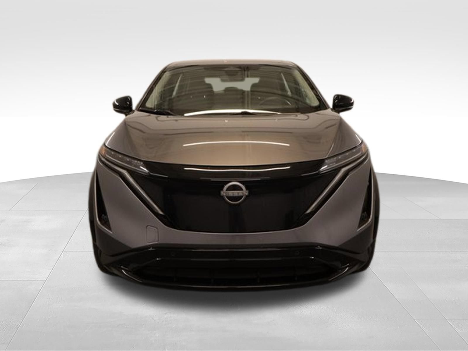 Used 2023 Nissan Ariya FWD image 6
