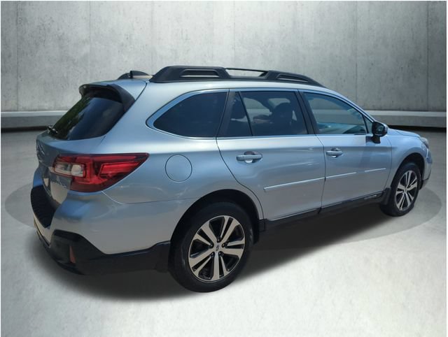 Used 2019 Subaru Outback 2.5i Limited AWD/4WD image 6