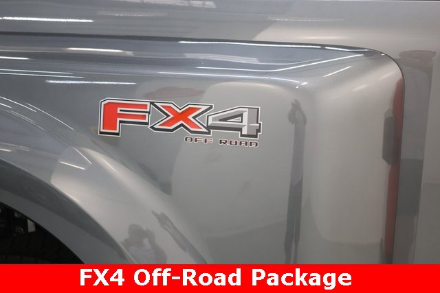 Used 2025 Ford F450 Platinum w/ FX4 Off-Road Package image 10