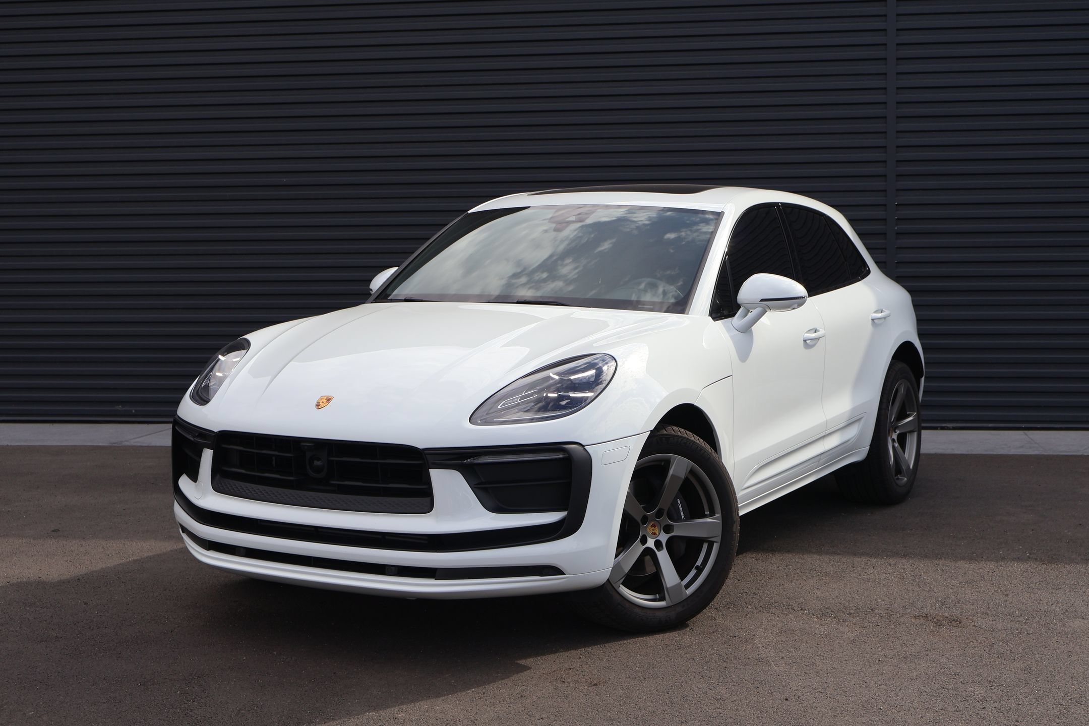 Certified 2023 Porsche Macan