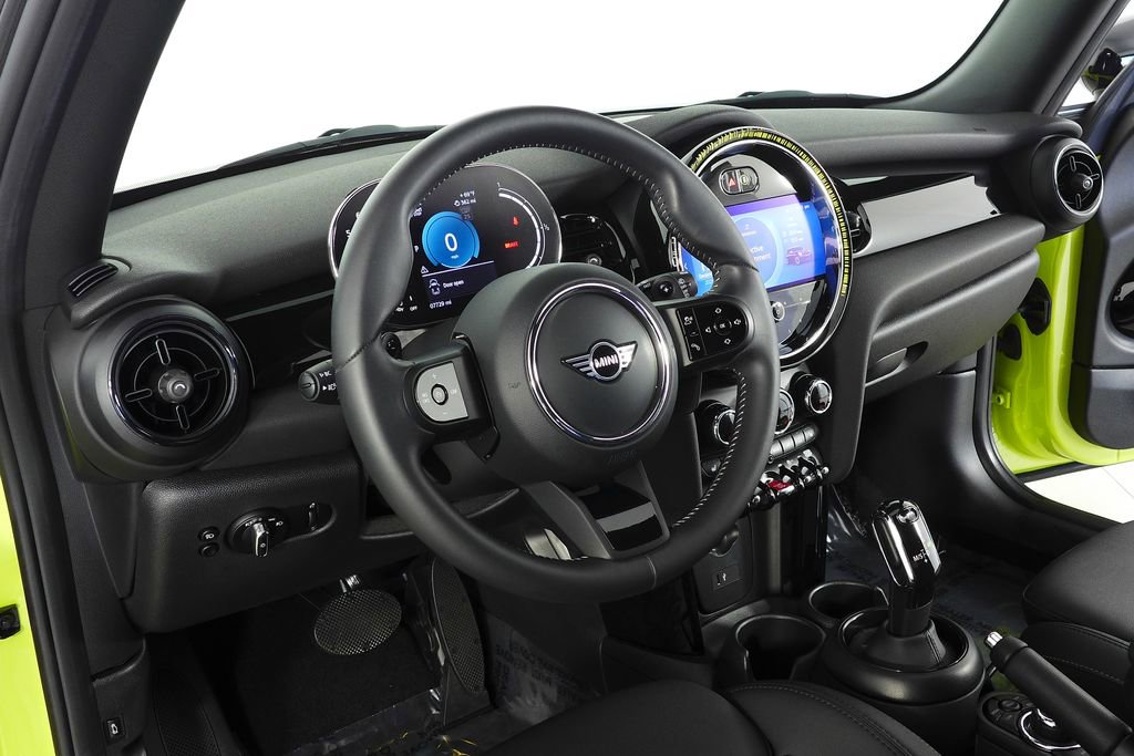 Certified 2023 MINI Cooper S image 25