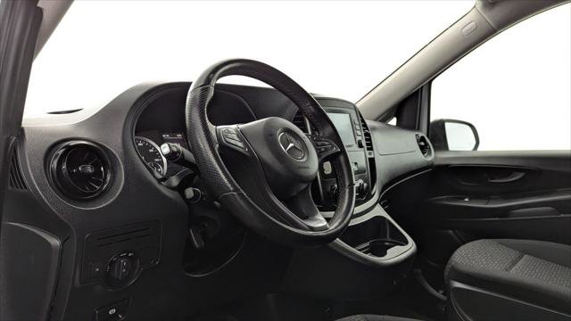 Used 2021 Mercedes-Benz Metris image 21