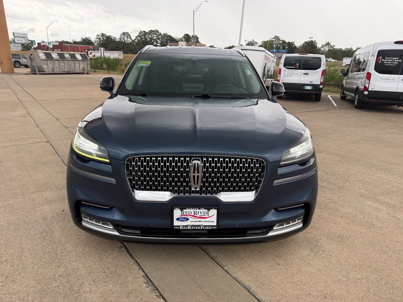 Used 2020 Lincoln Aviator Reserve w/ Elements Package Plus AWD/4WD image 2