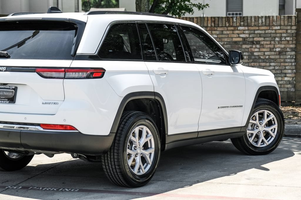 Used 2022 Jeep Grand Cherokee Limited RWD image 17