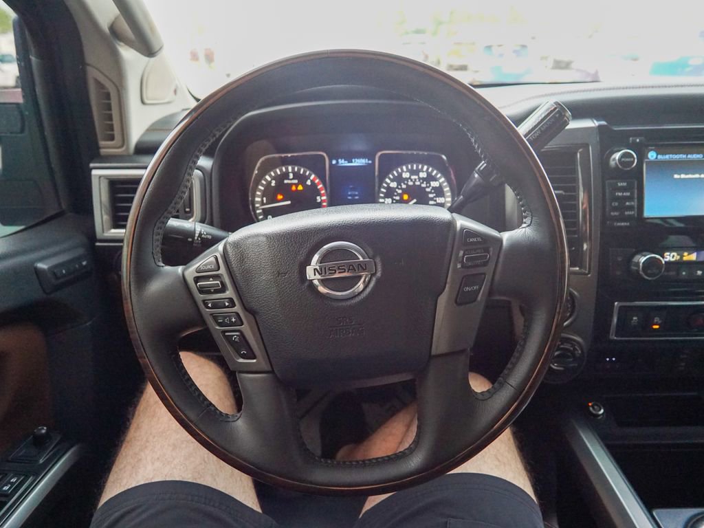 Used 2017 Nissan Titan Platinum Reserve AWD/4WD image 23