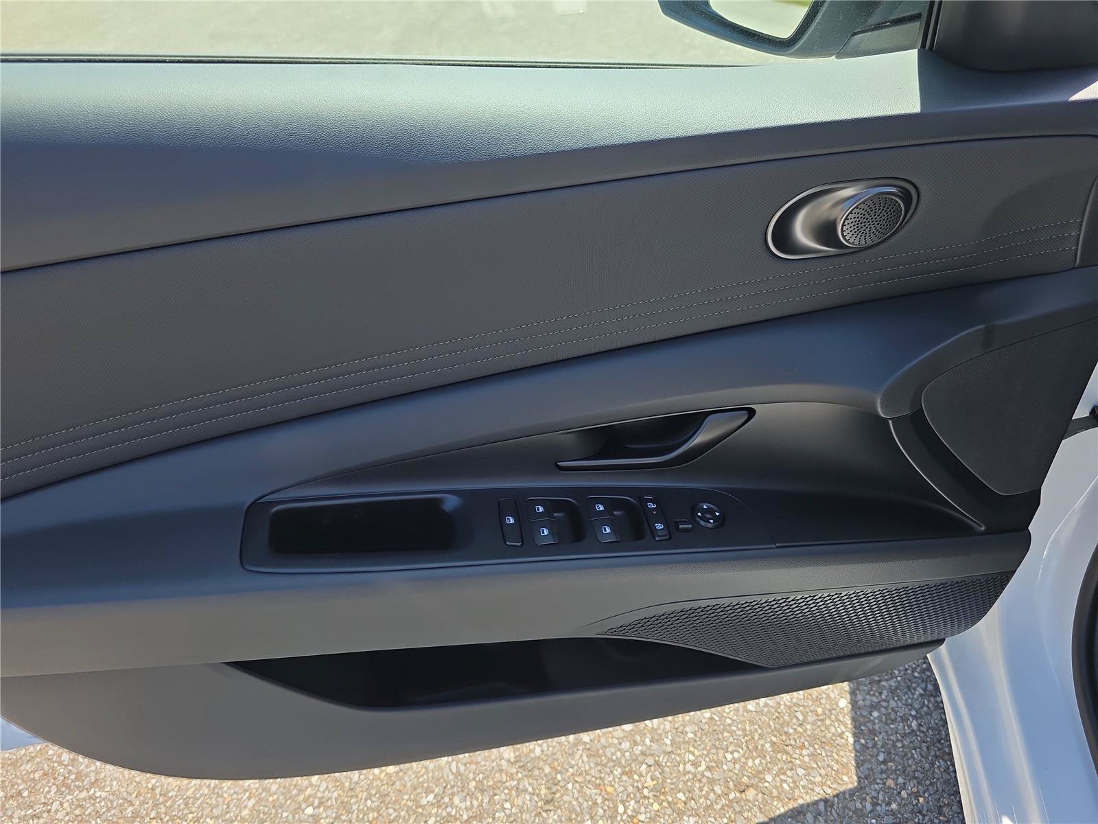 New 2026 Hyundai Elantra SEL Sport w/ Cargo Package FWD image 10